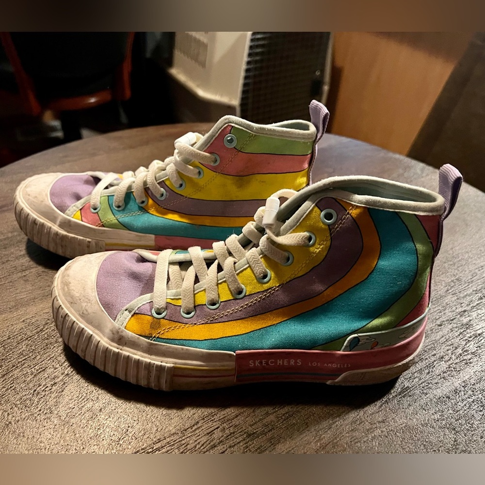 Sketchers Oh the Places You’ll go high top shoes.